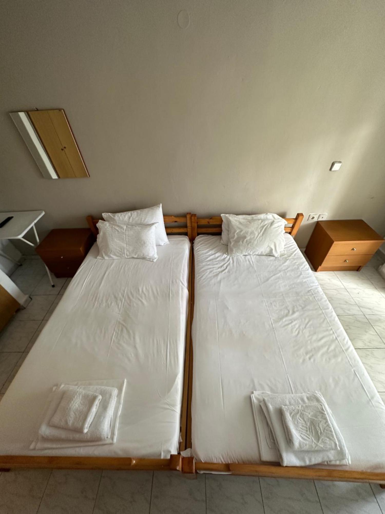 Rooms To Let Stefos Néa Khilí Esterno foto